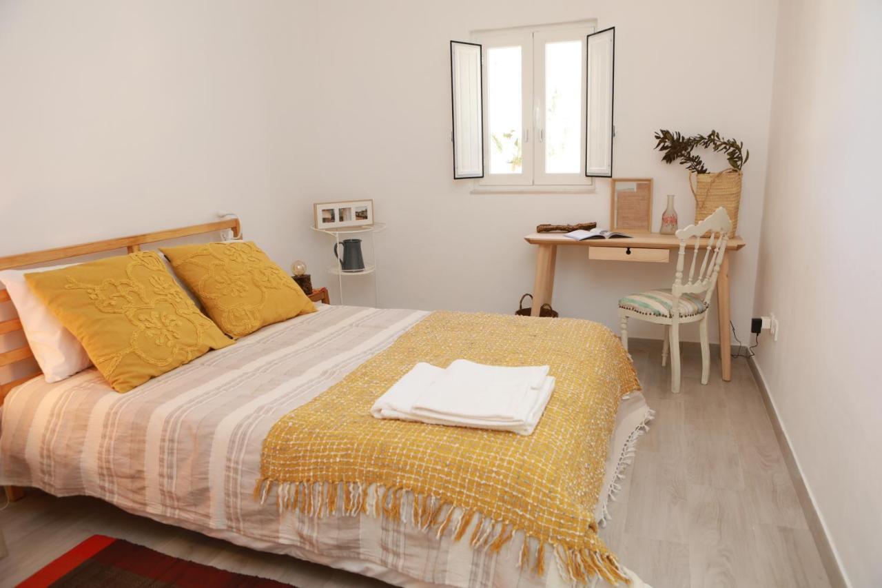 Monte Da Masmorra De Baixo-casa Alentejana Ferienhaus